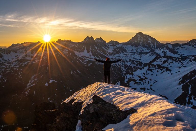 12 Sunrise Hiking Tips for an Epic Morning on the Trail